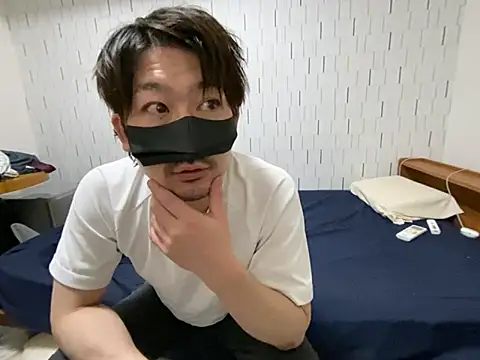 Snapshot of Arista_09 chatting on 09.26.25 Arista 09 online show from 09.26.25