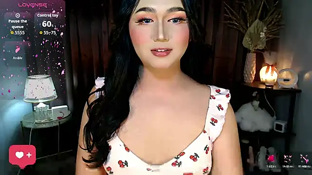 Snapshot of Kayiejuan_69 chatting on 09.21.25 Kayiejuan 69 online show from 09.21.25