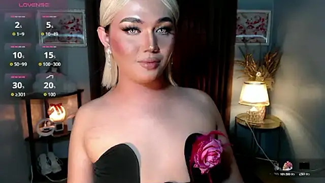 Snapshot of Kayiejuan_69 chatting on 10.08.25 Kayiejuan 69 online show from 10.08.25
