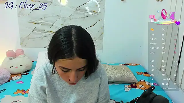 Snapshot of cloex_ chatting on 09.26.25 cloex online show from 09.26.25