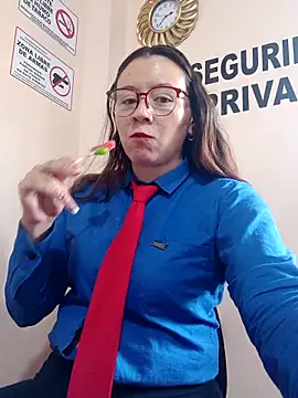 Hannah-colx online show from 10.26.25