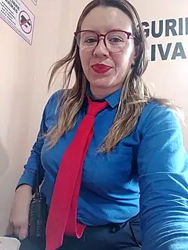 Snapshot of Hannah-colx chatting on 02.15.26 Hannah-colx online show from 02.15.26