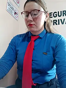 Snapshot of Hannah-colx chatting on 02.25.26 Hannah-colx online show from 02.25.26