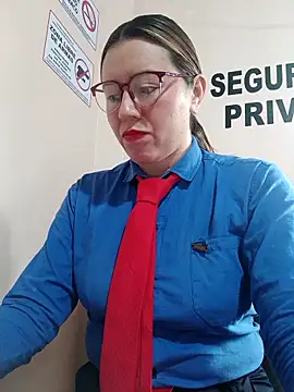 Snapshot of Hannah-colx chatting on 03.09.26 Hannah-colx online show from 03.09.26