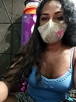 Snapshot of Anikaislam chatting on 09.23.25 Anikaislam online show from 09.23.25