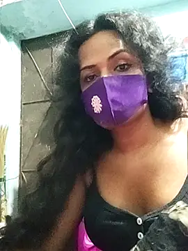 Snapshot of Anikaislam chatting on 11.08.25 Anikaislam online show from 11.08.25