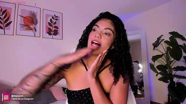miss curazao online show from 06.25.26