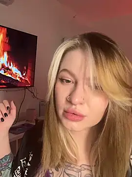 Snapshot of Mia_Kamp chatting on 02.20.26 Mia Kamp online show from 02.20.26