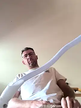 Snapshot of Benaflex13 chatting on 09.15.25 Benaflex13 online show from 09.15.25