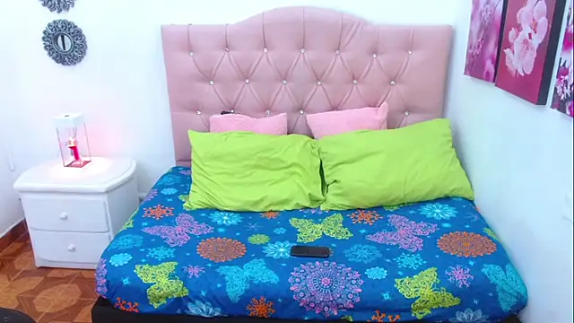 ivy scorpio online show from 10.02.25