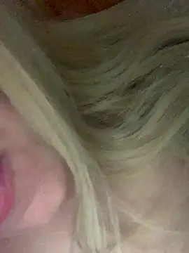 Snapshot of anjinhabs chatting on 11.25.25 anjinhabs online show from 11.25.25