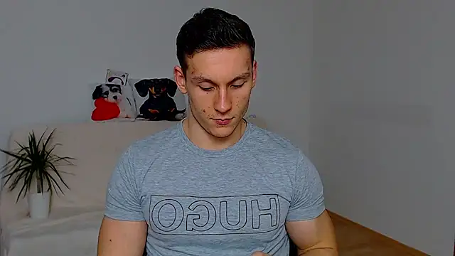 Snapshot of ZeinMiracles chatting on 11.11.25 ZeinMiracles online show from 11.11.25