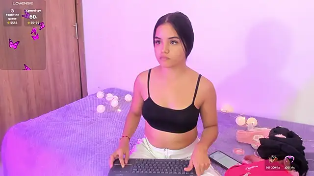 Snapshot of Valeri_13 chatting on 01.14.26 Valeri 13 online show from 01.14.26