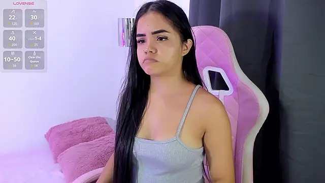 Snapshot of Valeri_13 chatting on 02.10.26 Valeri 13 online show from 02.10.26