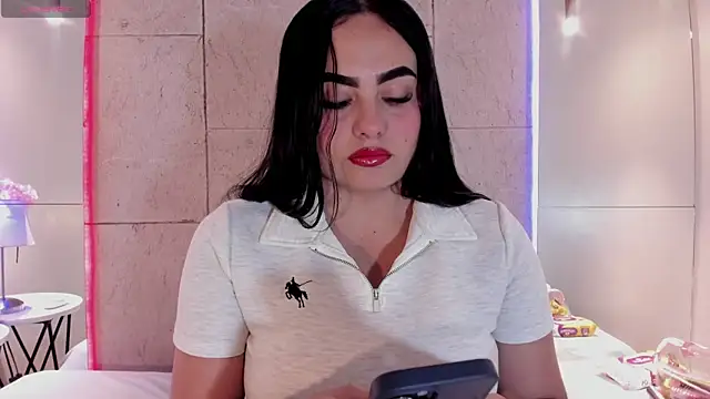sofiiacarson online show from 05.07.26
