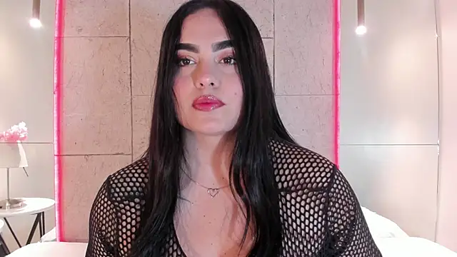 Snapshot of sofiiacarson chatting on 07.02.26 sofiiacarson online show from 07.02.26