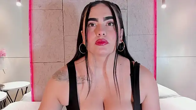 Snapshot of sofiiacarson chatting on 07.17.26 sofiiacarson online show from 07.17.26
