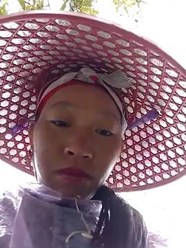 tcm-cute online show from 11.10.25