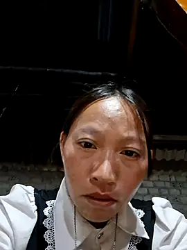 Snapshot of tcm-cute chatting on 06.19.26 tcm-cute online show from 06.19.26