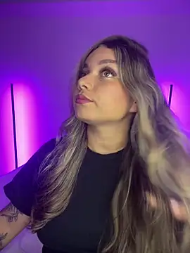 AnnyLopezzz  online show from 09.12.25