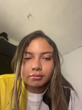 AnnyLopezzz  online show from 05.10.26