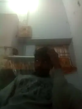 Snapshot of parmila203 chatting on 12.20.25 parmila203 online show from 12.20.25