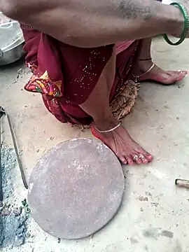 Snapshot of parmila203 chatting on 03.07.26 parmila203 online show from 03.07.26