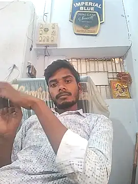 Snapshot of parmila203 chatting on 03.08.26 parmila203 online show from 03.08.26