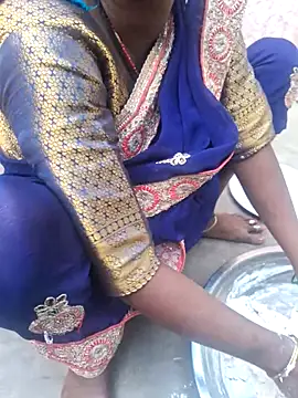 Snapshot of parmila203 chatting on 03.23.26 parmila203 online show from 03.23.26