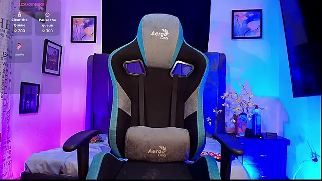 Snapshot of Michael_Lopez_1 chatting on 10.02.25 Michael Lopez 1 online show from 10.02.25