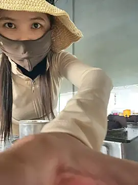 Yumii 09 online show from 01.16.26