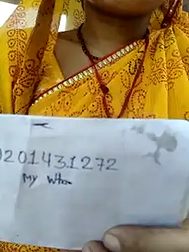 Idhika Handoo online show from 09.26.25