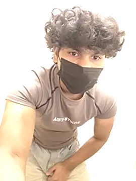 Snapshot of Goodmens5 chatting on 12.15.25 Goodmens5 online show from 12.15.25