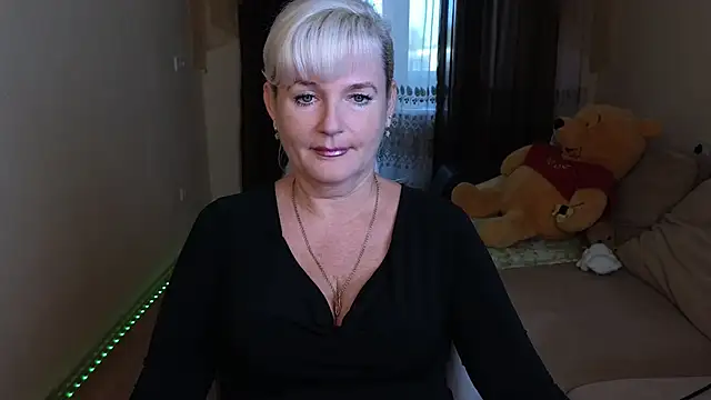 Vina Vision online show from 09.15.25