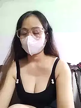 HELEN686 online show from 09.13.25