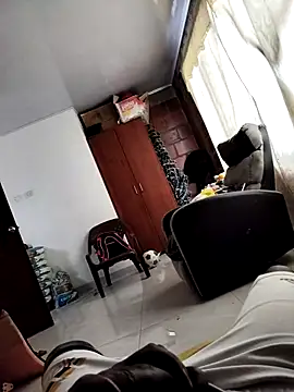 Snapshot of Perropa chatting on 01.13.26 Perropa online show from 01.13.26