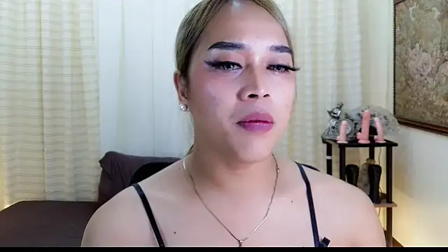 Lessandra Lust online show from 01.19.26