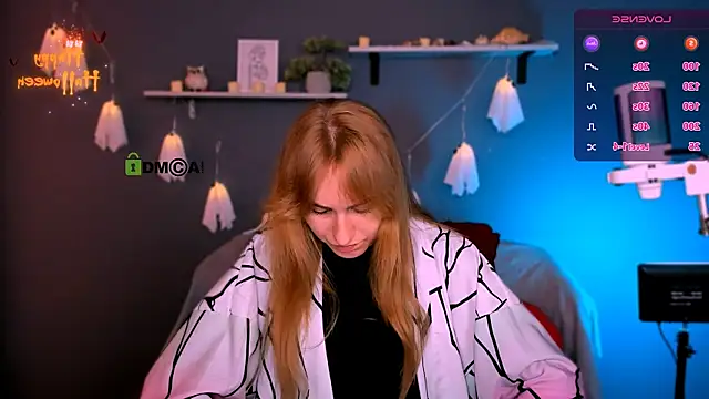 beauty ginger  online show from 10.31.25