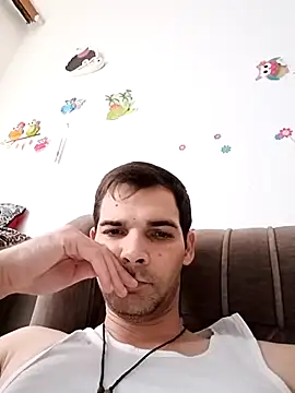 Snapshot of Michael9134 chatting on 12.19.25 Michael9134 online show from 12.19.25
