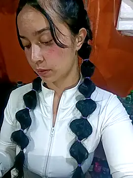Snapshot of Sol_Sunny chatting on 06.08.26 Sol Sunny online show from 06.08.26