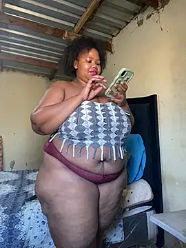 Curvycandy95 online show from 07.17.26