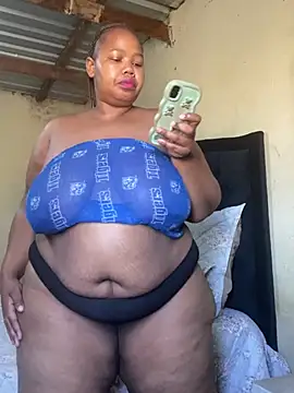 Curvycandy95 online show from 07.28.26