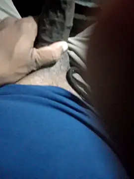 Snapshot of Hyd-bad-boy-25 chatting on 10.13.25 Hyd-bad-boy-25 online show from 10.13.25