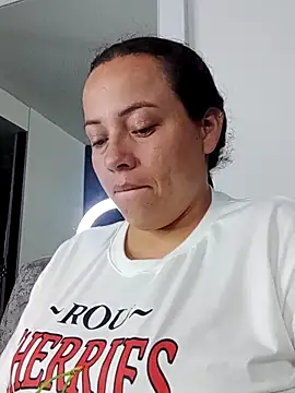  honey12 online show from 09.18.25