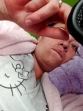  honey12 online show from 10.08.25