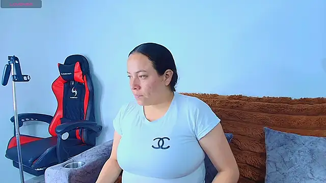  honey12 online show from 11.05.25