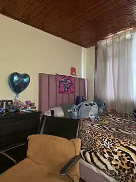 CoraVibes online show from 02.28.26