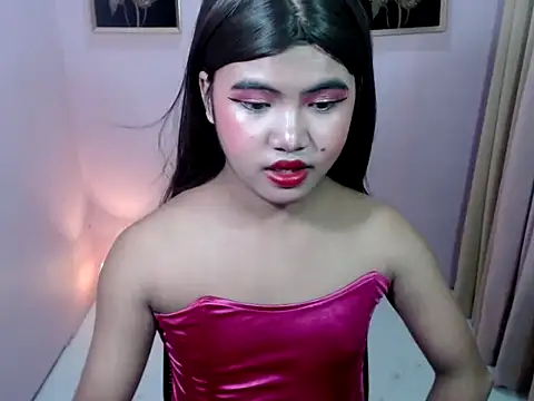 Snapshot of amazingjhanna chatting on 10.04.25 amazingjhanna online show from 10.04.25