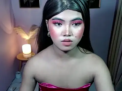 Snapshot of amazingjhanna chatting on 10.28.25 amazingjhanna online show from 10.28.25