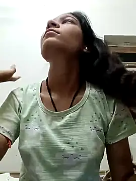 Hotty-sofiya online show from 10.28.25